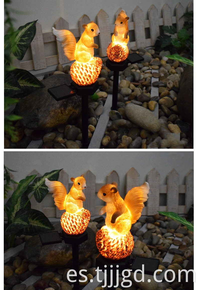 Solar Courtyard Light Squirrel Shaped